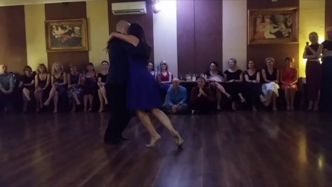 Elise Roulin y Toni Kastelan - Juan d'Arienzo, El Puntazo