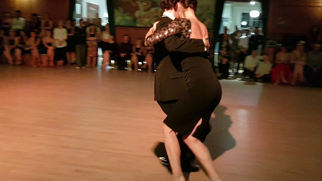 Dimitris Biskas & Mariana Patsarika @ Tango Etnia, London 2019 3/3