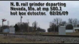 preview picture of video 'Rail grinder N. B. with defect detector'