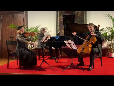 TrioVanBeethoven - Fanny Hensel - Mendelssohn: Trio in D minor op. 11