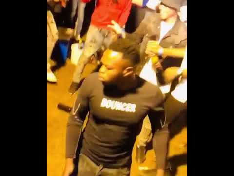 Ex global & Krish goin' crazy with the fans😇😇🤒🎊