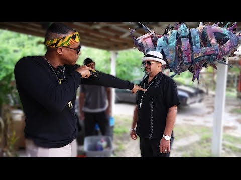 Classic Car Repo Goes Down!   Bounty Hunter D in Action!