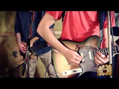 Acción Canción - Episodio 1 - Atrás Hay Truenos (3/3) - "Cuánto me gustás"