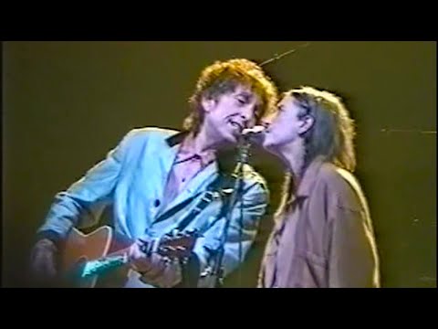 Bob Dylan & Patti Smith - Dark Eyes (Live) 1995-12-16 Electric Factory Philadelphia