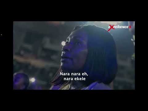 Watch Travis Greene Sing in Igbo (Nara & Na You Be God Medley) - The Experience 17