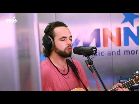 Liftconcert: Jasper Erkens - There's Nothing Holdin' Me Back (Shawn Mendes-cover)