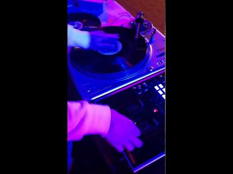 Warm up Session @ IDA Germany 2011/ScratchDJ.de Battle - Mr. Krabs