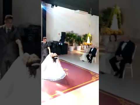 Valsa debutante com o Pai Música Perfect