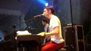 Melee Live in Singapore - She&#39;s Gonna Find Me Here