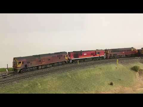 N 403 Out of gauge steel train