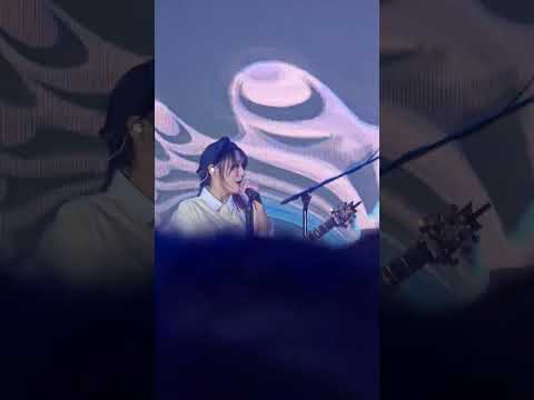 260329 메아리 QWER 이시연 in 인천 개항장 페스타