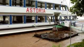 preview picture of video 'Hochwasser in Miltenberg'