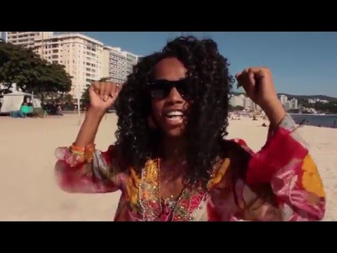 EVELLYN MC - É O ARRASTÃO (Clipe Oficial)