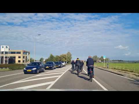 Jeugdleden op de fiets naar Noordwijk - Rijnsburgse Boys