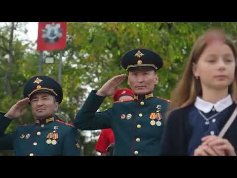 В Кремлевском дворце стоя приветствовали экипаж танка "Алеша"