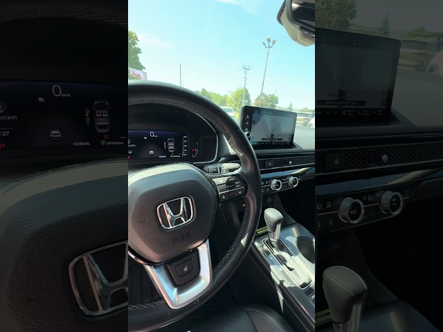 2022 Honda Civic Touring in Cars & Trucks in Barrie