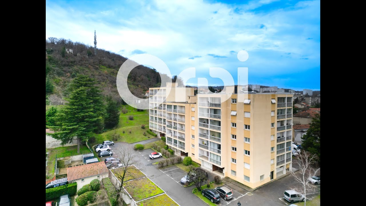 GIVORS (69700) – Appartement 4 pièces – Dernier étage avec ascenseur – Garage, parking et cave