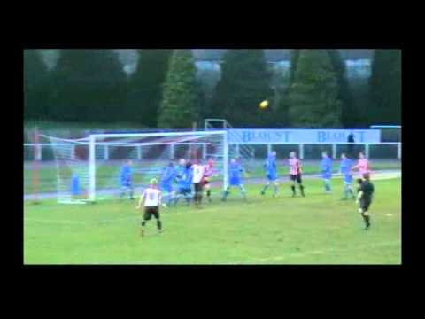 AFC Hornchurch 1 Lowestoft 2 (08 Jan 11) - Hayles goal