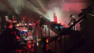 Kruder &amp; Dorfmeister perform "Going Under" (The K&amp;D Sessions live, Albert Hall Manchester 2025)