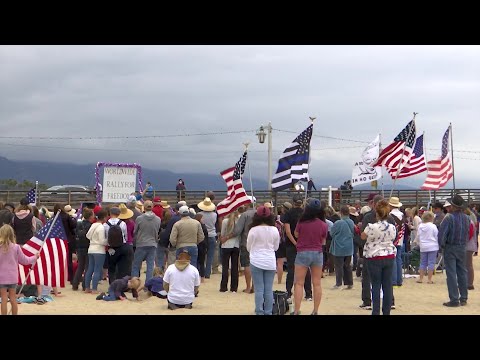 Worldwide anti-mask, anti-vax rally pulls large crowd in Santa Barbara