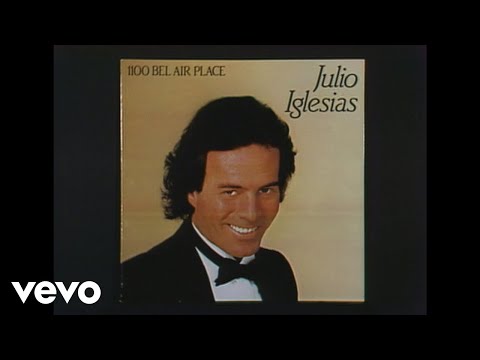 Julio Iglesias - Moonlight Lady (Audio) Video