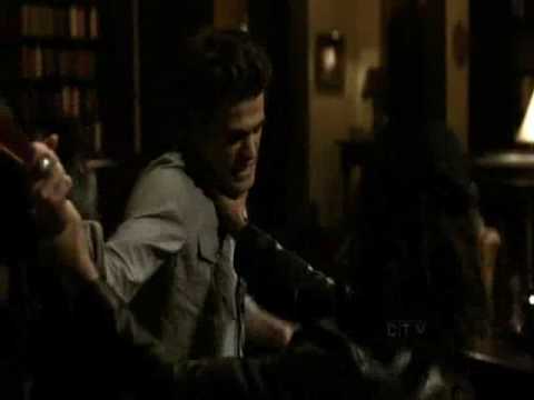 The Vampire Diaries S01E16 - Damon fights to help Stefan