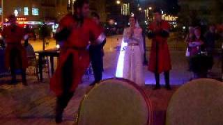 preview picture of video 'Sunny Restaurant , Mahmutlar,Turkish Dancers'