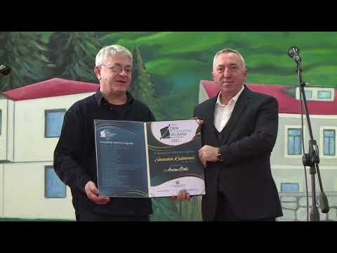 Tešanjska hronika 835 - Književna nagrada "Skender Kulenović" dodijeljena Amiru Brki