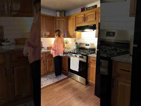 I love the house smelling like biscuits first thing in the morning 🥐 #bluecollar #bluecollarlife