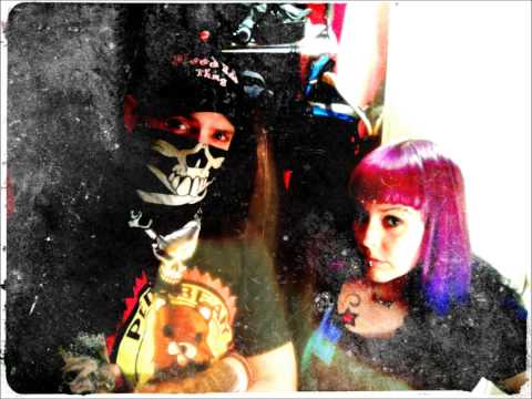 Blood Red Thug feat. Homiciderella - Childhood Heroes [Beat by Blood Red Thug]