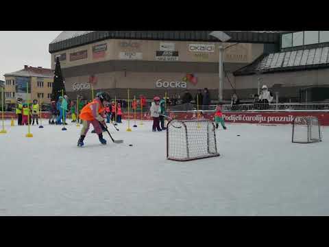 Škola sporta "Casper" Banja Luka - Igre na ledu  (elementi hokeja)