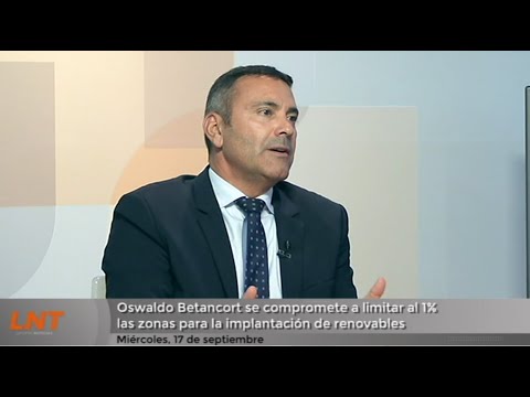 Oswaldo Betancort se compromete a limitar al 1% las zonas para energías renovables