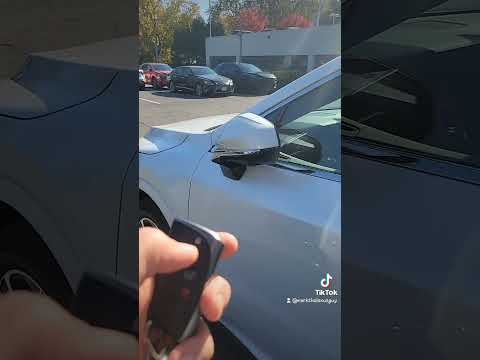 "Hidden" Lexus key fob feature #lexus #lexususa