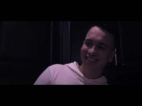 Ven Aqui (Video Oficial) - Pipe Erre