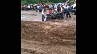 preview picture of video 'Arteaga Michoacan 16 de septiembre Off-Roading'