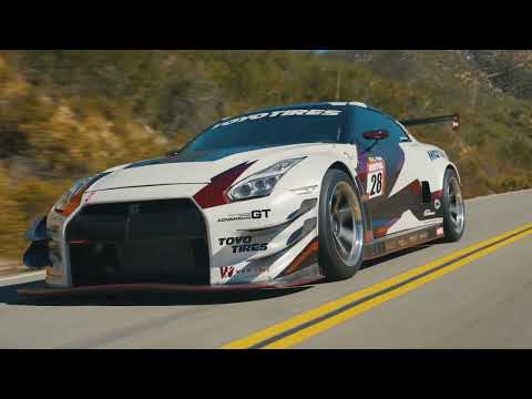 R35 GT-R + ADVAN Racing GT Beyond