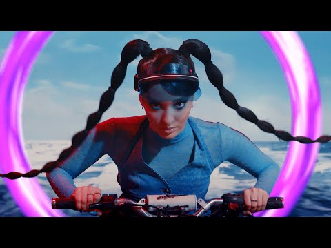 Faouzia - Hero (Official Music Video)