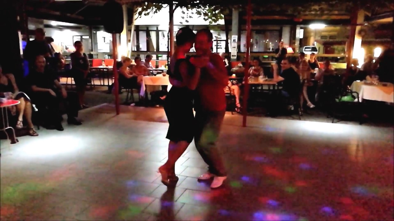 Cumple di Alexa Yepes a Cafè Dominguez