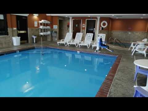 Days Inn Swimming Pool and Hot Tub Now Open !