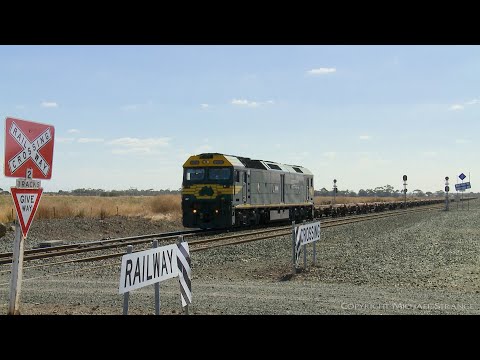 Empty Container Wagon Transfer 7734V - PoathTV Australian Trains & Railways