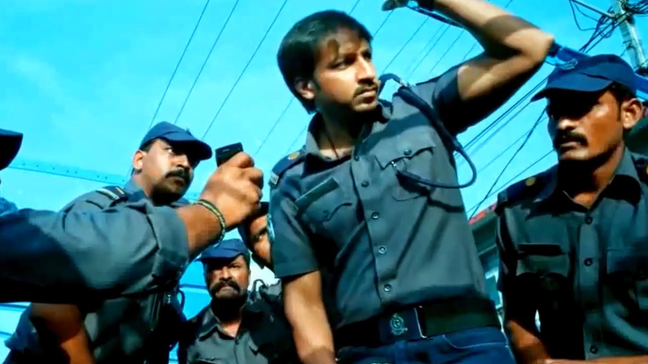 गोपीचंद इन सबको केह रहा है भीड़ मत करो हवा आने दो l The Real Jackpo