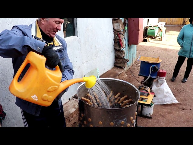 Тавыкны ничек тиз йолкырга? Аның җаен Әгерҗедә яшәүче Рафаэль Кәримов белә!