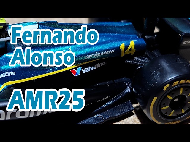 Vídeo relacionado con Bburago - Aston Martin AMR25 Fórmula 1 2025#14 Alonso, Modelo de Coche Diecast a Escala 1:43 con Casco y Vitrina, réplica Oficial de F1, Detalles realistas, Edad Recomendada 14+ años
