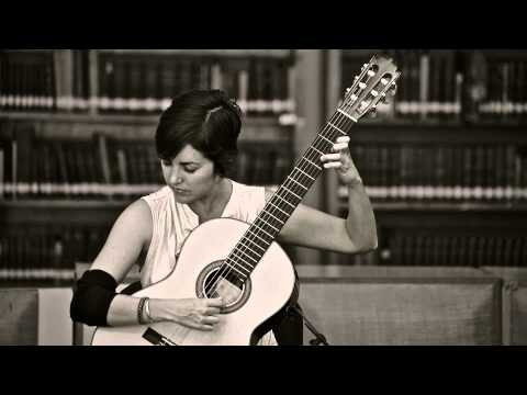 Allemande from Suite no1 BWV 1007 played on Guitar by Ana Ferper