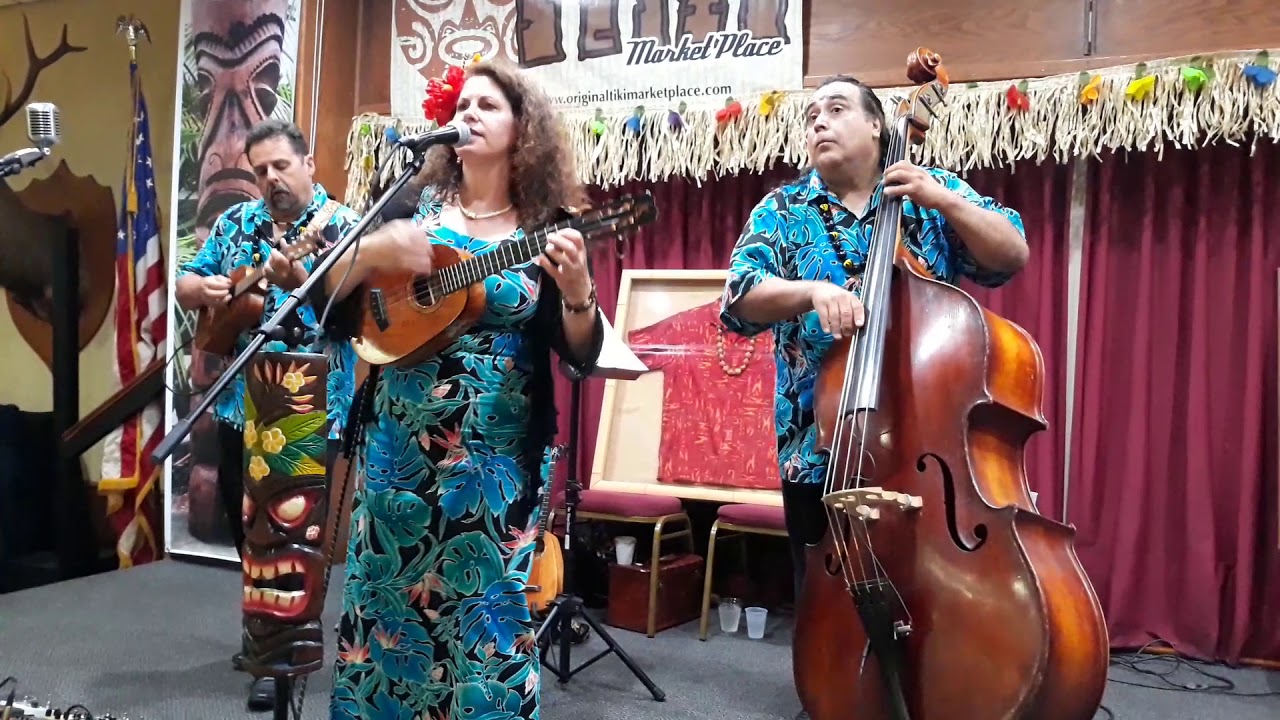 Promotional video thumbnail 2 for Jill Martini & The Shrunken Heads