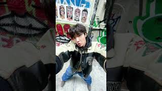 Download lagu J-hope 'on the street (with J.Cole)' MV hope, right here! mp3