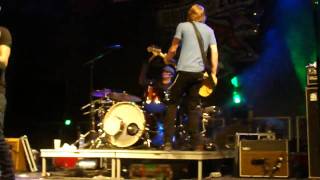 &quot;Somebody Else&#39;s Song&quot; ~ Lifehouse (Chicago, 6/25/2010)