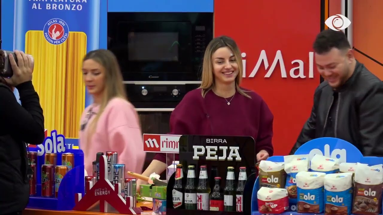 Pse kaq e heshtur?/ Brikena bisedon me Mateon: Mos bëj debate se është ditë feste