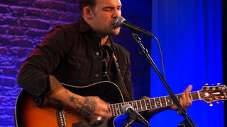 James Durbin performs "Parachute"