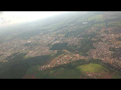 Vista aérea de Alta Floresta a partir de voo da Azul saindo do aeroporto municipal